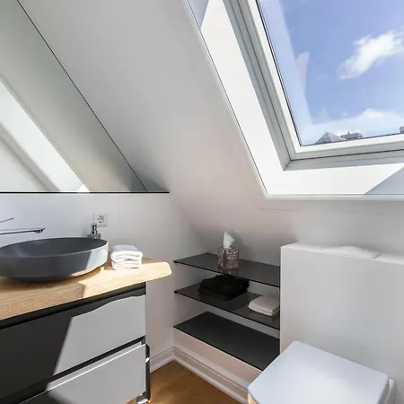 Konstantin Tipkenhues Apartment *